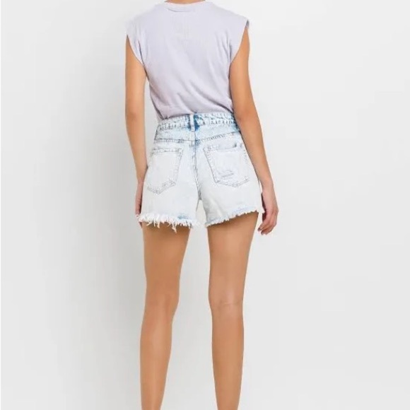 NWT Vervet High Rise miraculous frayed Distressed Denim shorts size XL - Picture 2 of 5